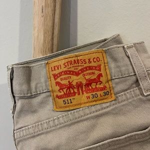 Levi’s 511 Khaki Jeans